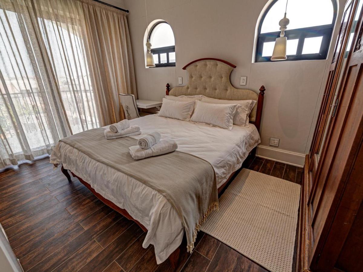 וואלביס ביי Lagoon Suites Guesthouse Cc מראה חיצוני תמונה