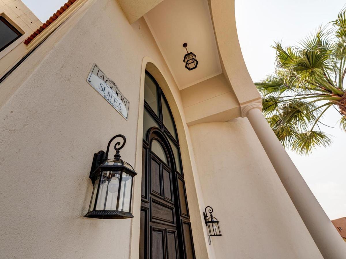 וואלביס ביי Lagoon Suites Guesthouse Cc מראה חיצוני תמונה