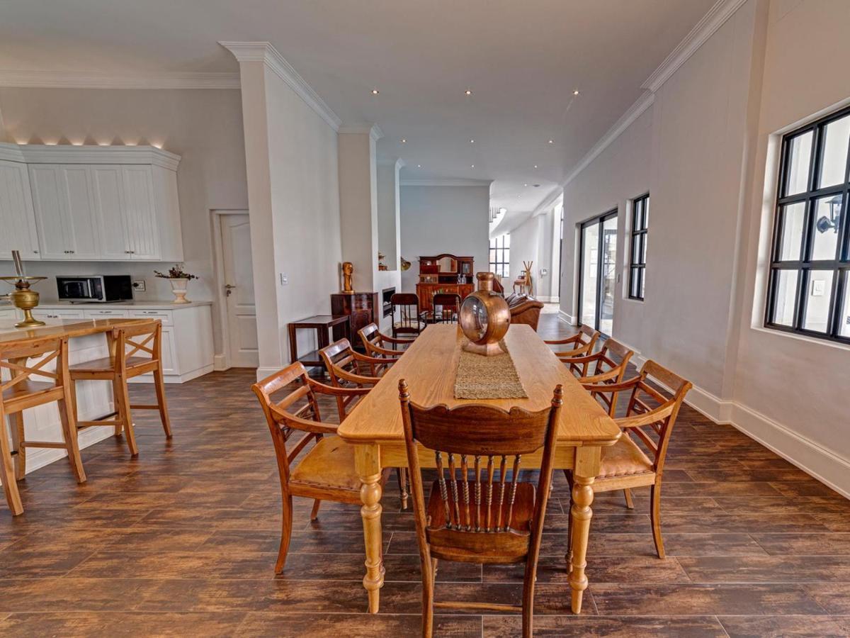 וואלביס ביי Lagoon Suites Guesthouse Cc מראה חיצוני תמונה